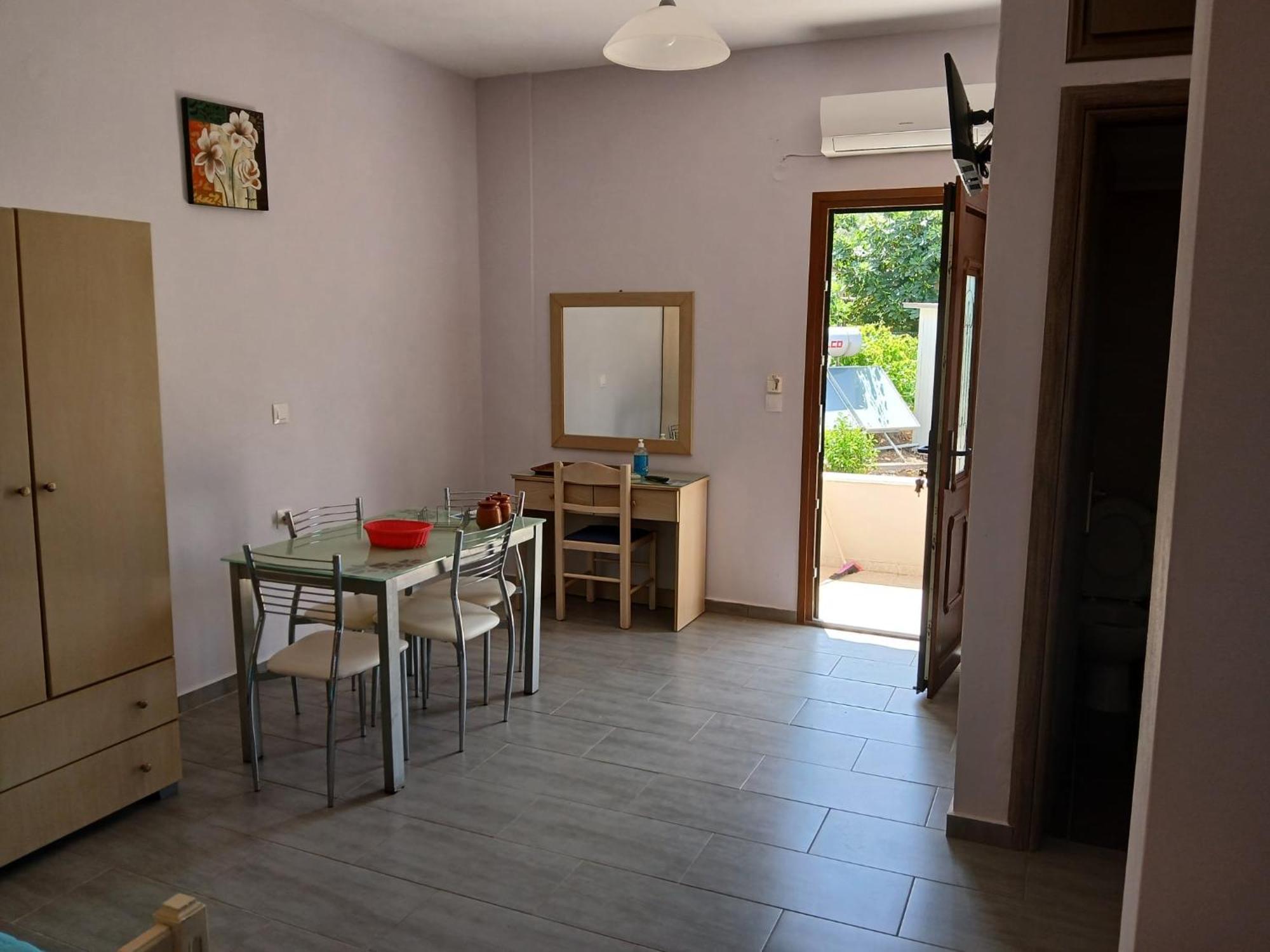 Vassilis Studios Anaxos Bagian luar foto