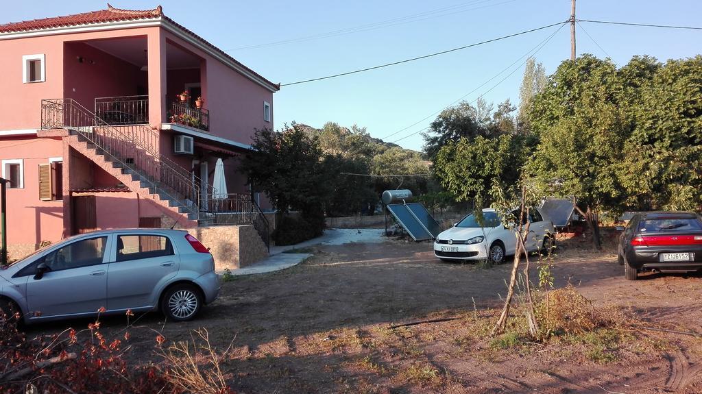 Vassilis Studios Anaxos Bagian luar foto