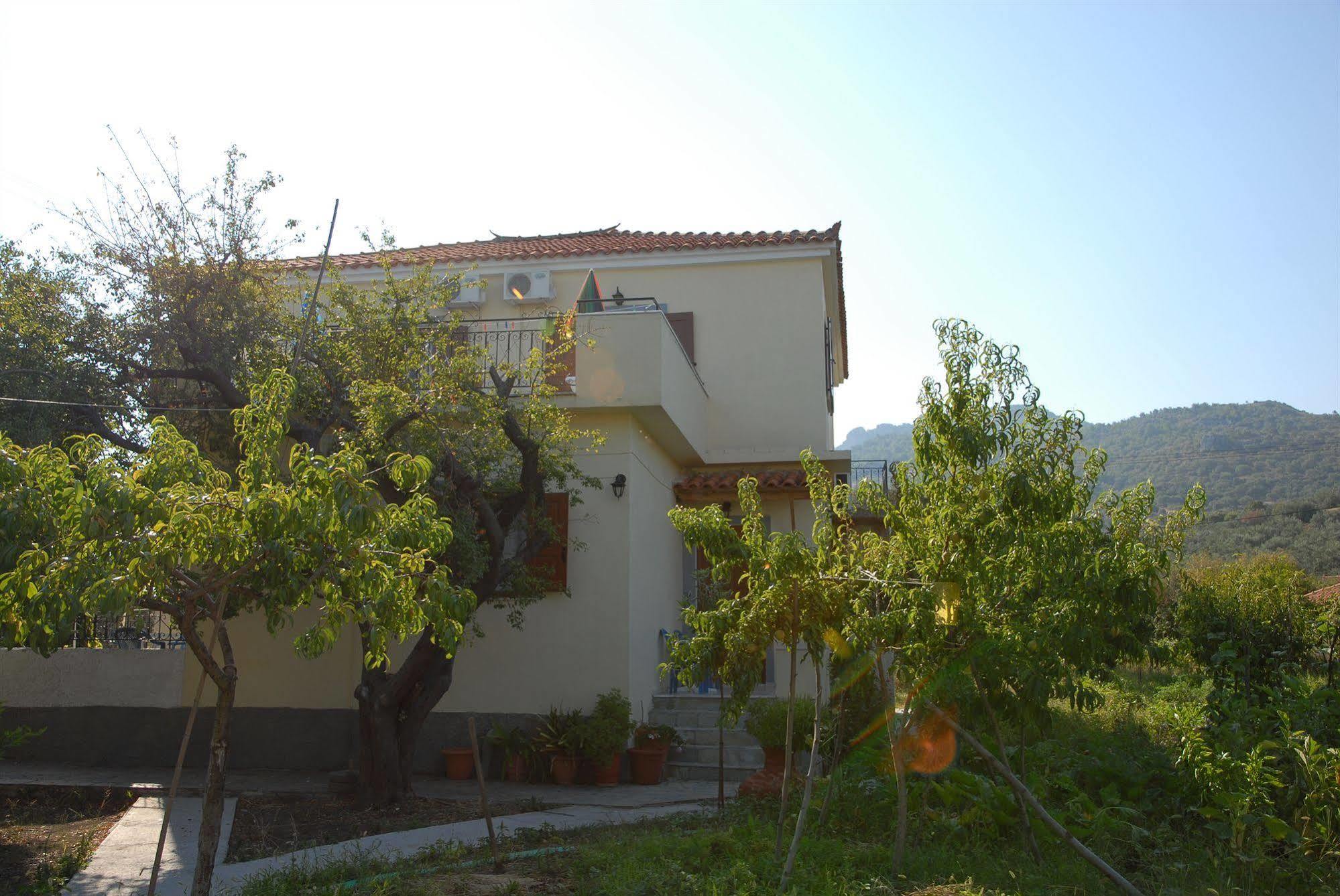 Vassilis Studios Anaxos Bagian luar foto